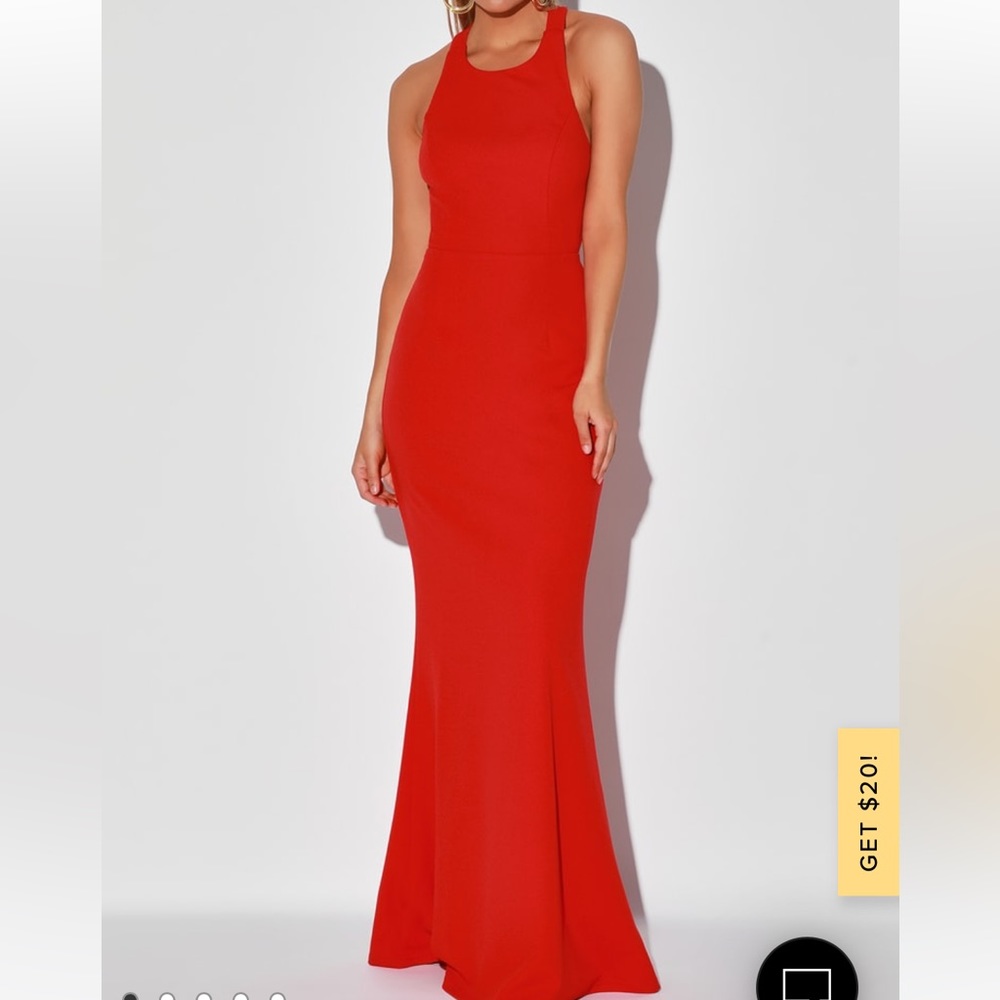 Lulu's Red Gown